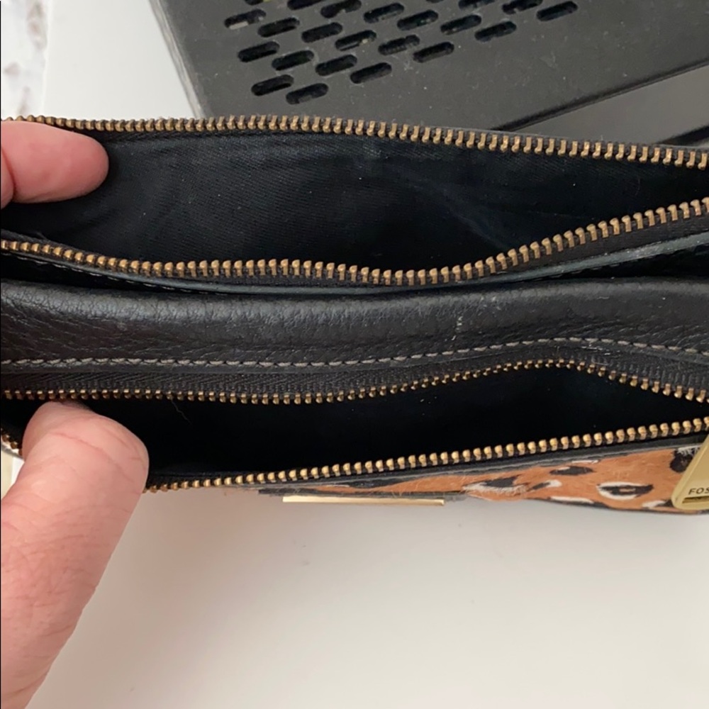 Black Leather/Leopard Print Fossil Wallet - image 3